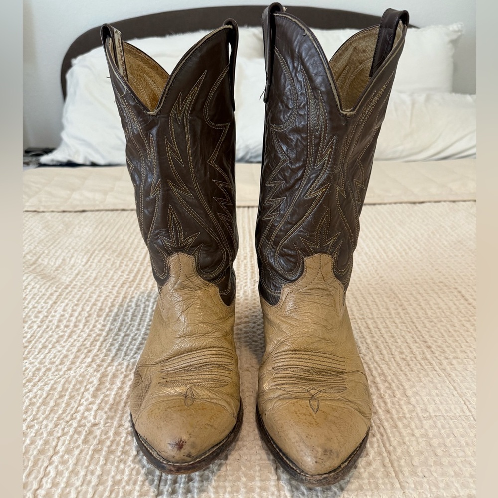 Cowtown Two-Tone Western Cowboy Boots